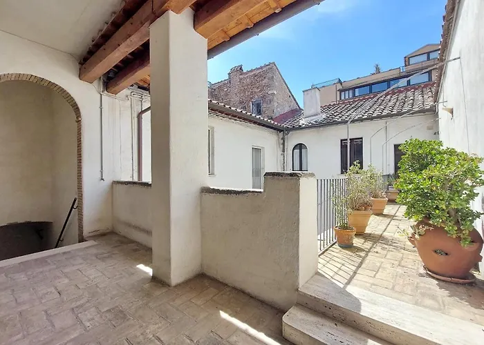 Ottavia Terrace روما